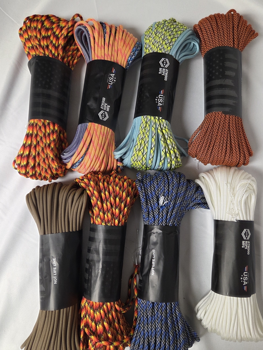 Assorted 550 Paracord Bundles 100' Hanks X8